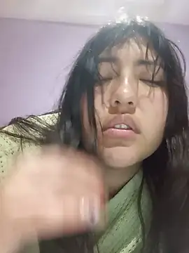 PomelaHot stripchat live cam model