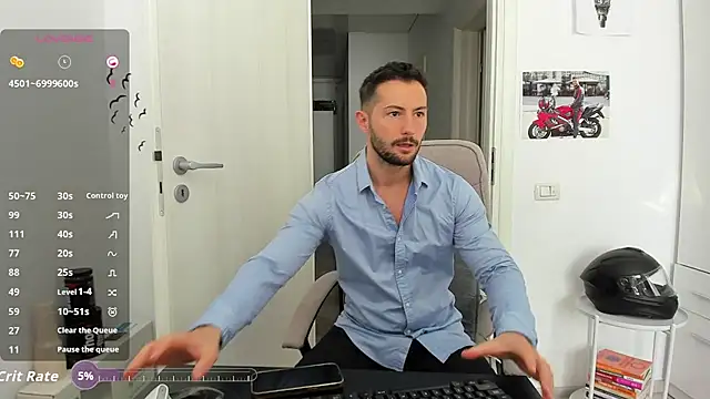 ZackFraser stripchat live cam model