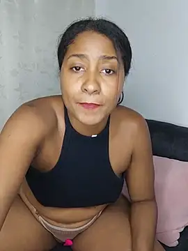 Berry_Bans stripchat live cam model