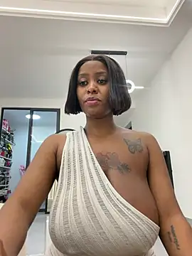 Rose_berry stripchat live cam model