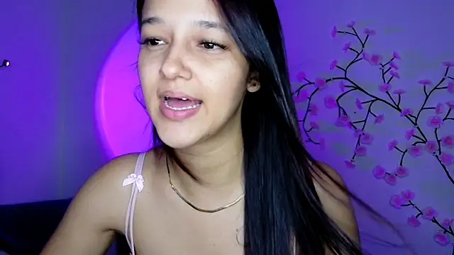 _Denis_sweet stripchat live cam model