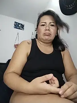 angi_daw stripchat live cam model