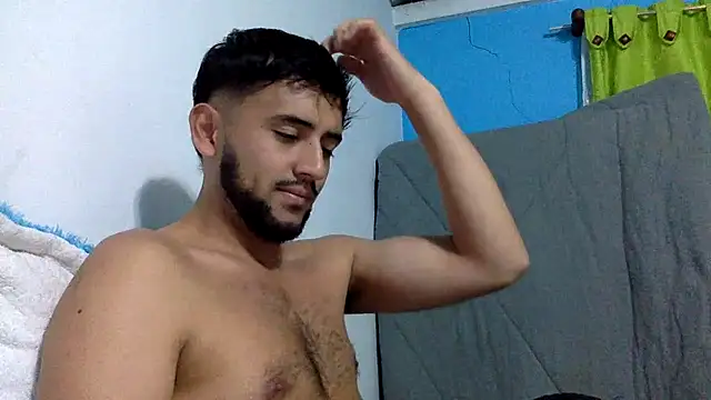 derek_smiith stripchat live cam model