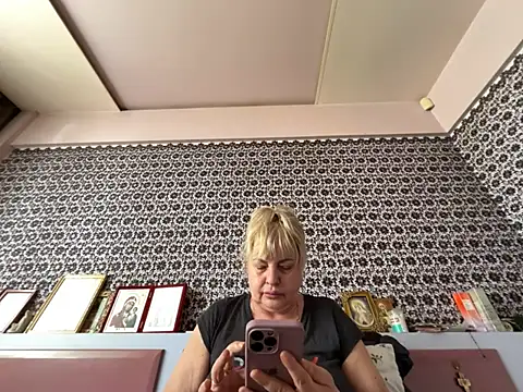 AnastasiaGrey777 stripchat live cam model