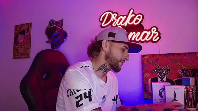 Drako_liveshow stripchat live cam model