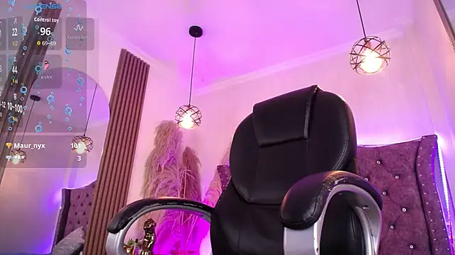 AmaraDavis1 stripchat live cam model