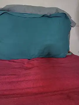 Volcaniiia stripchat live cam model