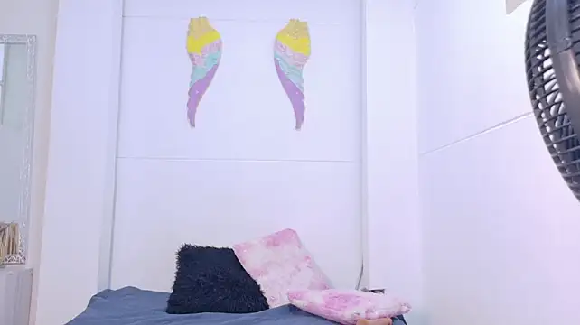 Katherine_MK stripchat live cam model
