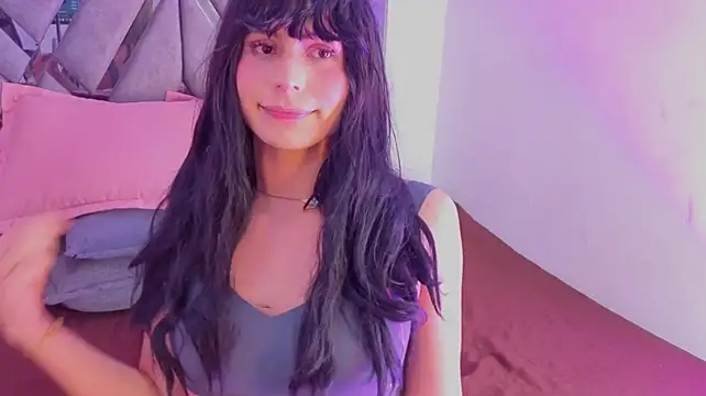 elektra_Sky_ stripchat live cam model