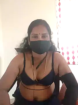 tamilponnu_29 stripchat live cam model