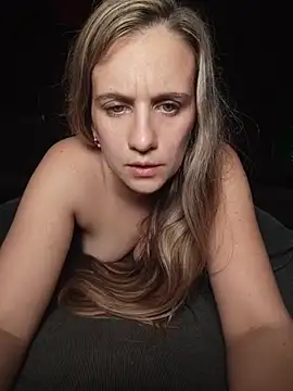 tefyarg stripchat live cam model