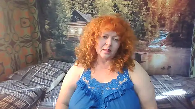 RoseRed69 stripchat live cam model
