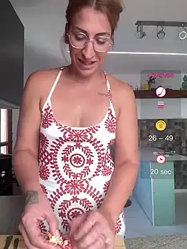 sofiah_ stripchat live cam model