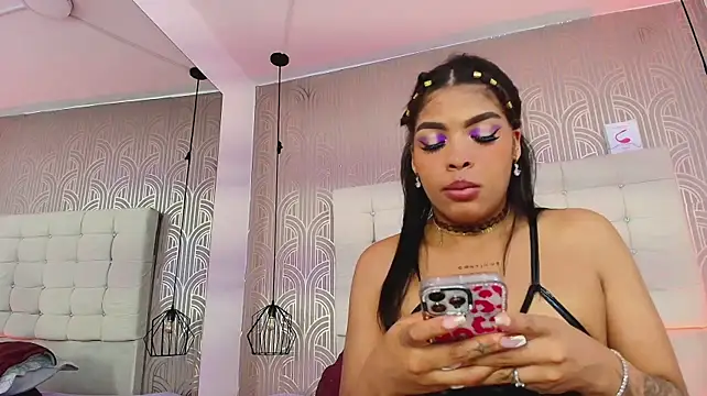 LexieBloom stripchat live cam model