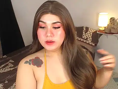 JayraFRESH stripchat live cam model