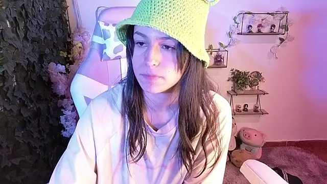 Eymmy_24 stripchat live cam model