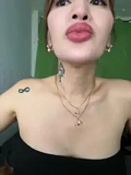 Tony_8706 stripchat live cam model