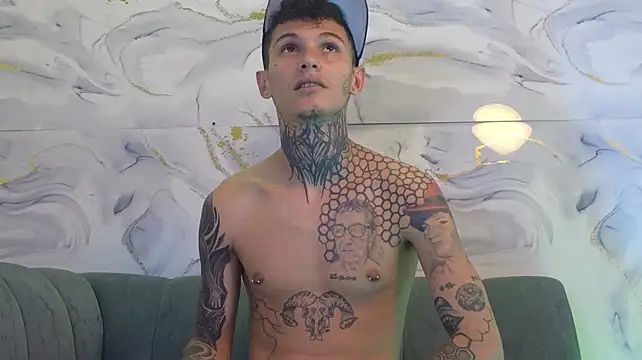 Paulo_527 stripchat live cam model