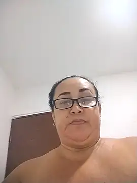 Nini_Love_ stripchat live cam model