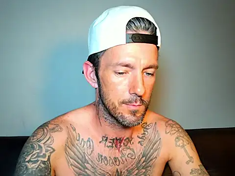 SkylarrGrey stripchat live cam model