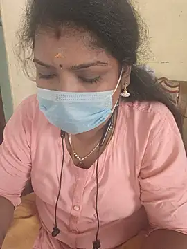 tamil-kamakanni stripchat live cam model