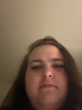 bbwBailey stripchat live cam model