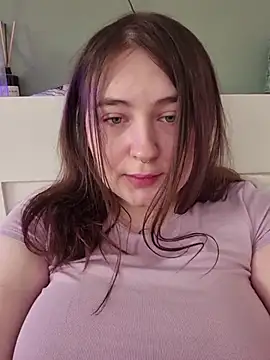 Yuminull stripchat live cam model