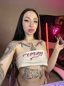 Molly__Moon stripchat live cam model