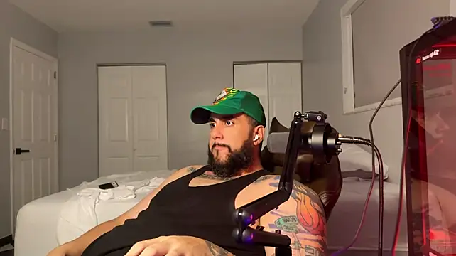 Damon_Driller stripchat live cam model