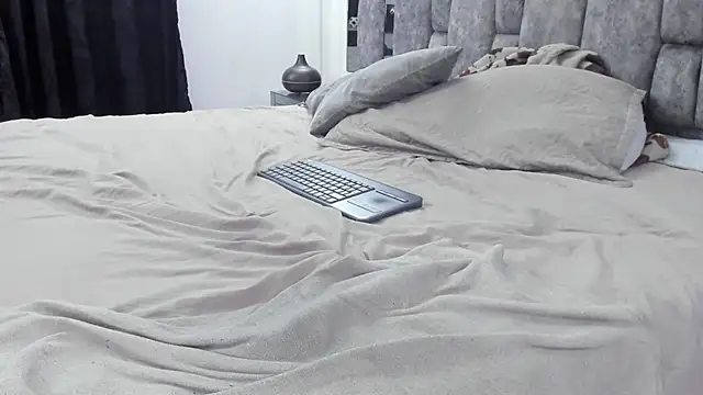 MalconStonne stripchat live cam model