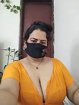 Star--Girl stripchat live cam model