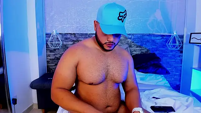 apolorusso stripchat live cam model