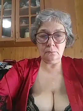 IrinaSweet54 stripchat live cam model