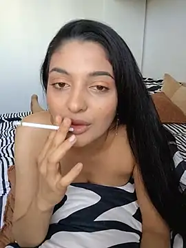 Ambra-Long stripchat live cam model