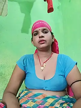 Joohi_Chawla143 stripchat live cam model