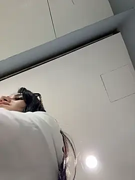 Wet__Bunny stripchat live cam model