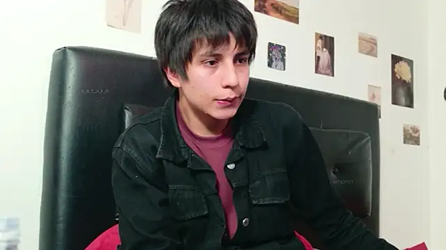 seraph1n stripchat live cam model