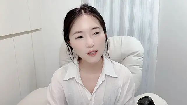 xixi-baobao stripchat live cam model