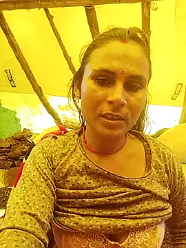 Cuty_priti stripchat live cam model