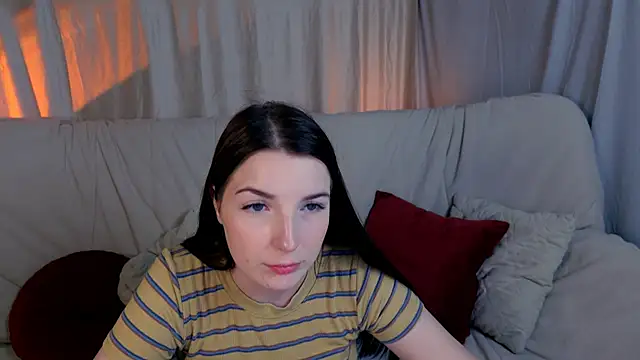 AliceChanel stripchat live cam model