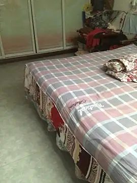 yaocaobi8 stripchat live cam model