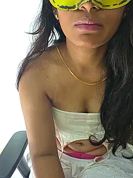 Sruthi04telugu stripchat live cam model