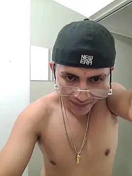 BellakoCL stripchat live cam model