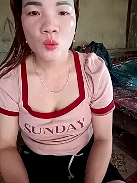 Eirlys-baby stripchat live cam model