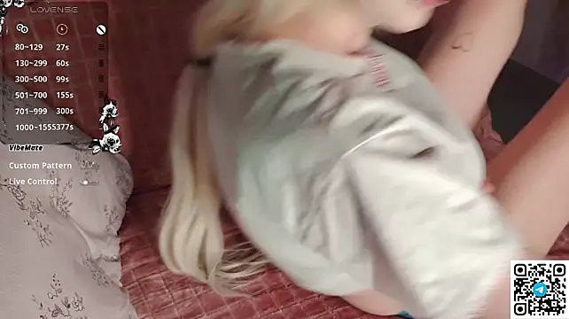 LadaSolar stripchat live cam model