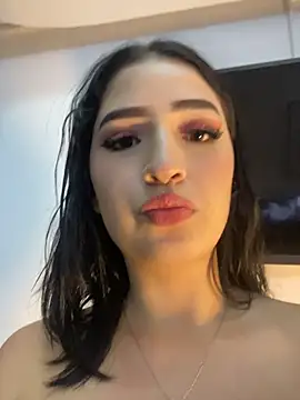 Victoriafranco stripchat live cam model