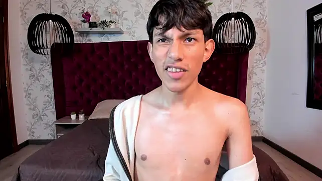 Pierre_Leroy_ stripchat live cam model