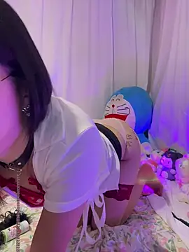 Eden-166 stripchat live cam model