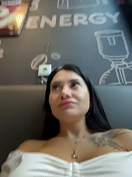Wet__Bunny stripchat live cam model