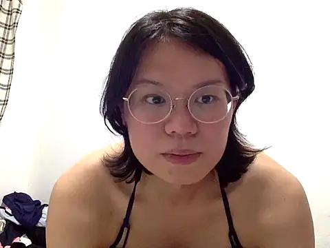 swimsuitloves stripchat live cam model